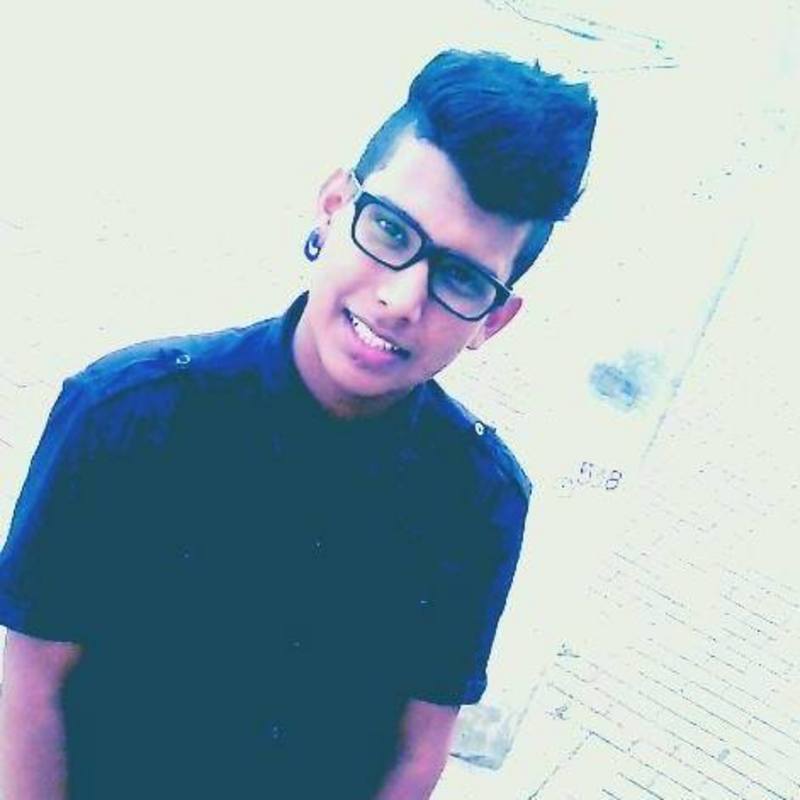 Date this foxy Colombia man Sebastian Alvar from Medellin CO17678