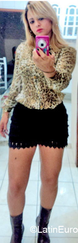 Date this pretty Brazil girl Luh from Ipatinga BR9383