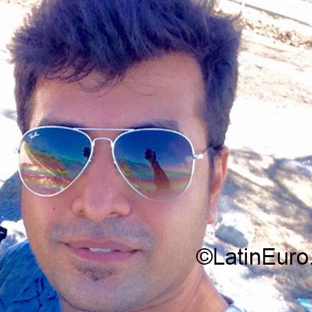 Date this gorgeous Dominican Republic man Sanu from Santiago DO22673