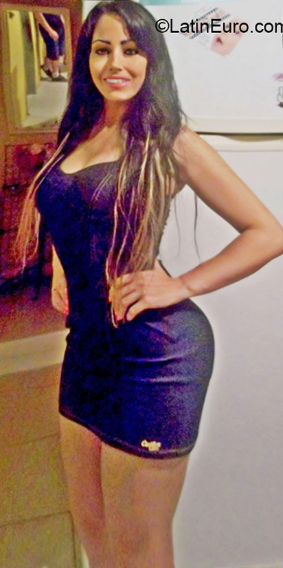 Date this foxy Brazil girl Miriane from Santa Vitoria Do Palmar BR9400