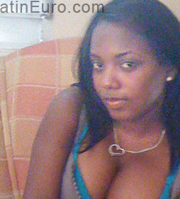 Date this gorgeous Dominican Republic girl Fiordalisa from Santiago DO22917
