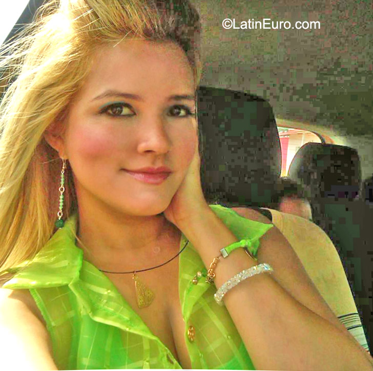 Date this exotic Venezuela girl Daniel from el Tigre VE593