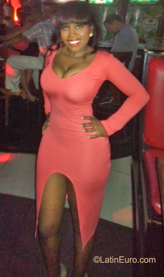 Date this fun Dominican Republic girl Yasaurias from Santo Domingo DO22958