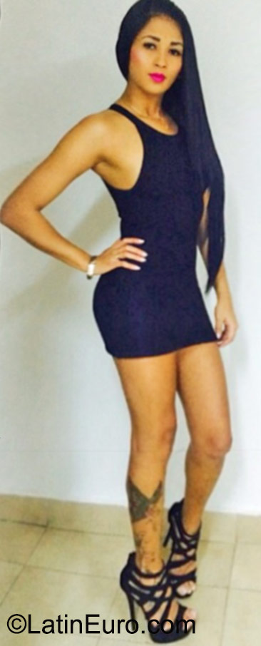 Date this exotic Colombia girl Natalia Andrea from Medellin CO17863