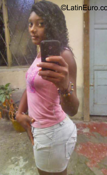 Date this hot Colombia girl Lucero from Popayan CO17868