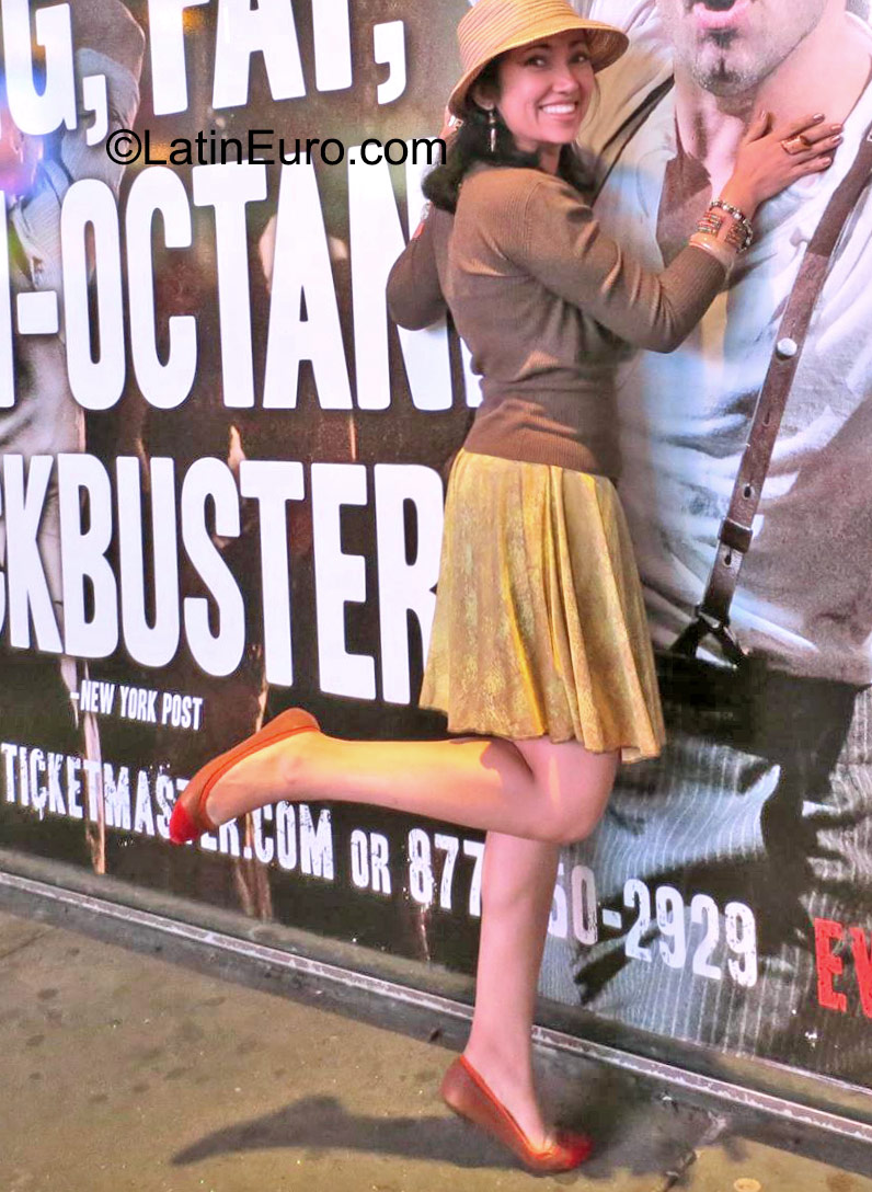 Date this passionate Colombia girl Gaby from Medellin CO17940