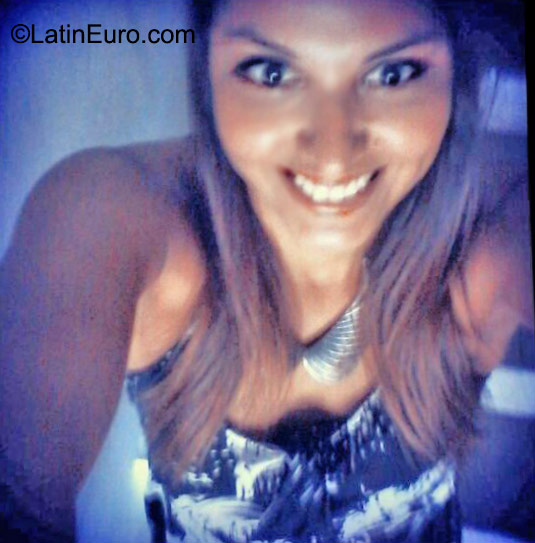 Date this stunning Panama girl Marcela from Panama City PA686