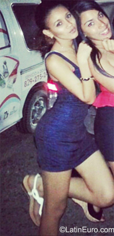 Date this beautiful Dominican Republic girl Carolay from Santiago DO23278