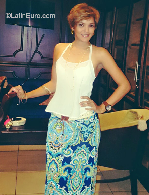 Date this hot Honduras girl Sonia from San Pedro Sula HN1737