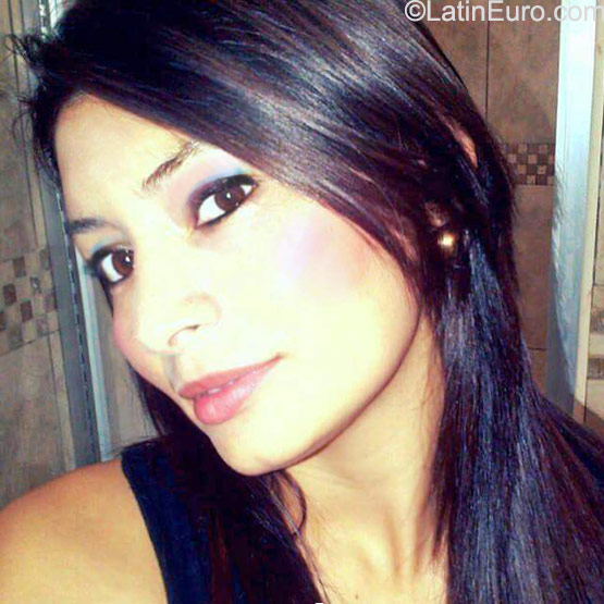 Date this young Honduras girl Glendy from San Pedro Sula HN1758