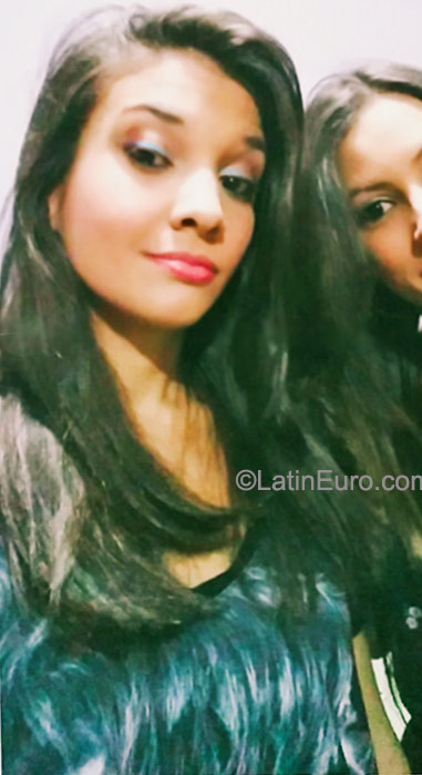 Date this tall Brazil girl Nathalia from Recife BR9474