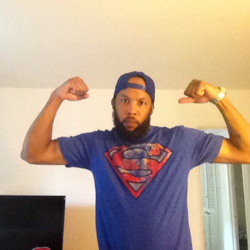 Date this passionate United States man Chcknhawk4real from Philadelphia US16581