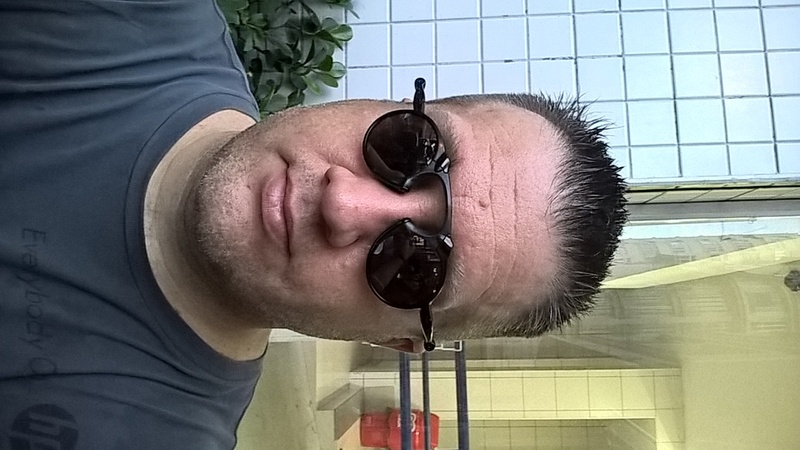 Date this hard body Brazil man Edward from Rio De Janeiro BR9484