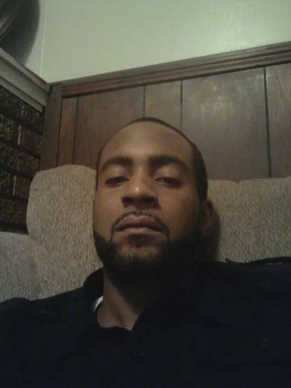 Date this lovely United States man J5000 from Mobile US16643