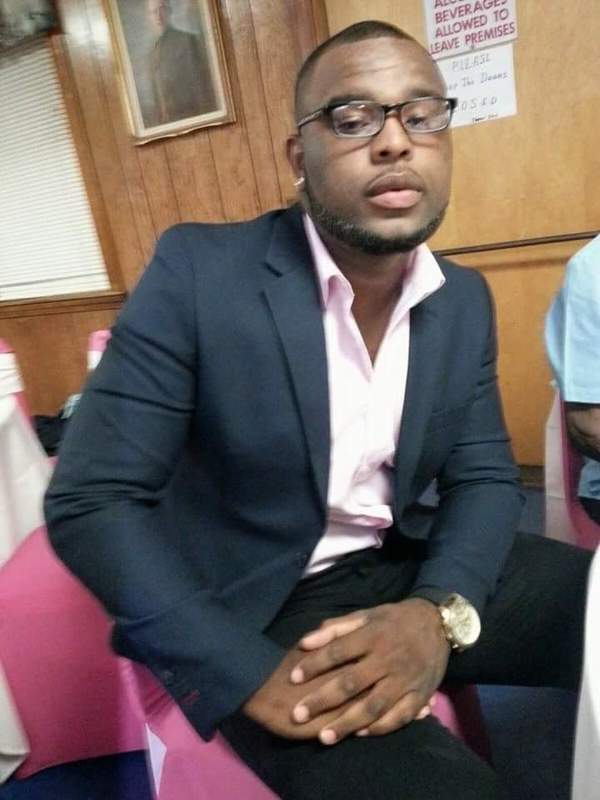 Date this voluptuous United States man John from Boston US16675