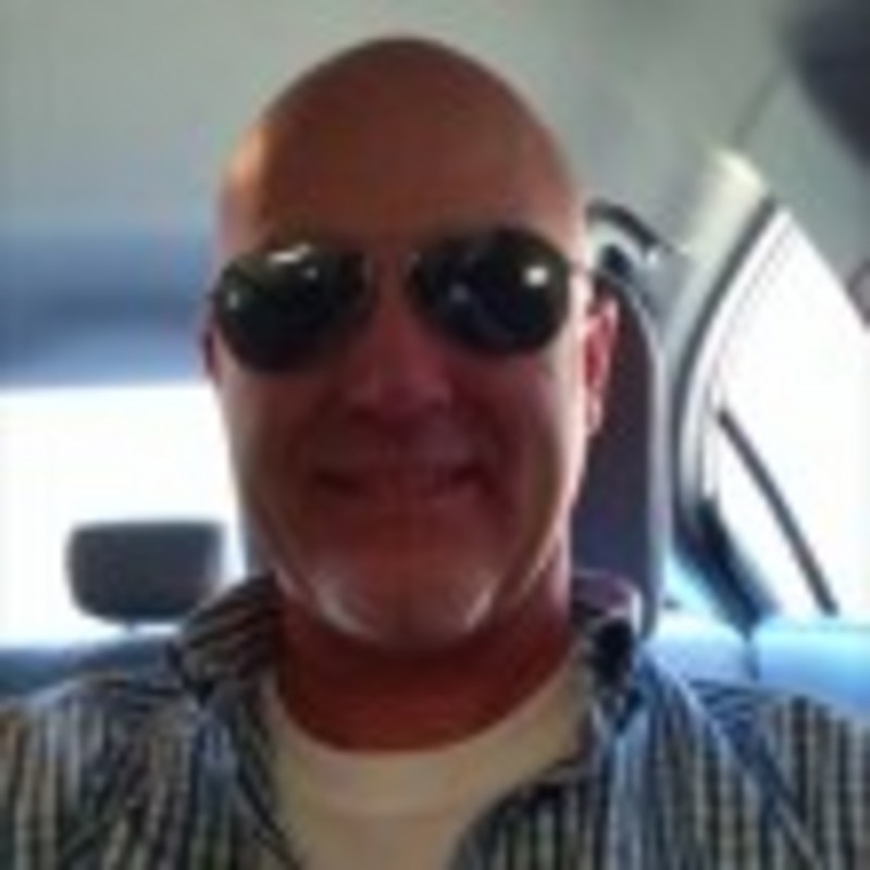 Date this good-looking United States man Vacation from Nashua US16687