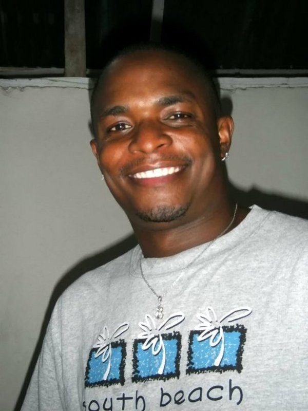 Date this hot Dominican Republic man Israel Arrendel from La Romana DO24045