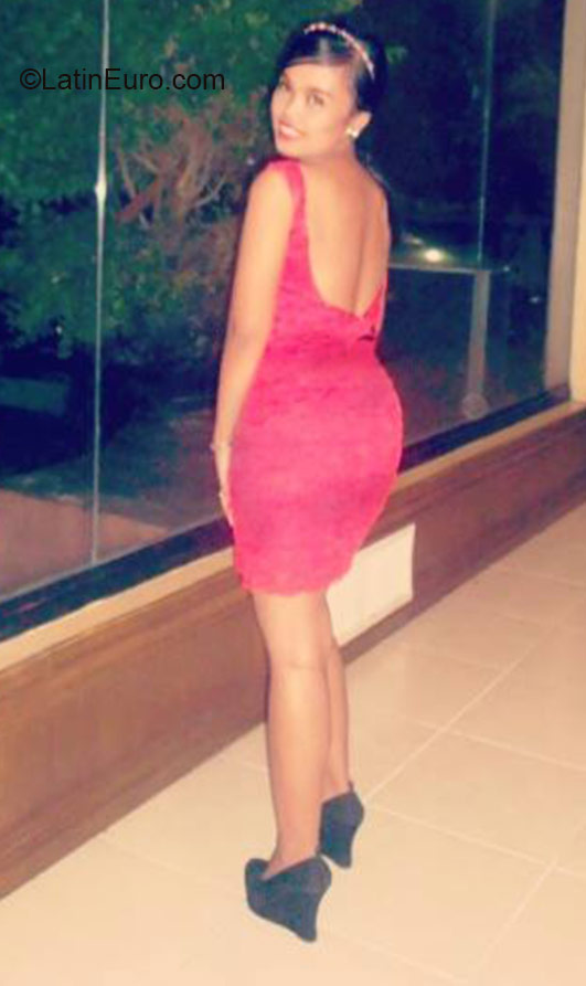 Date this voluptuous Philippines girl Nildee from Lucene City PH850