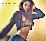 athletic Colombia girl Diana from Bogota CO18394