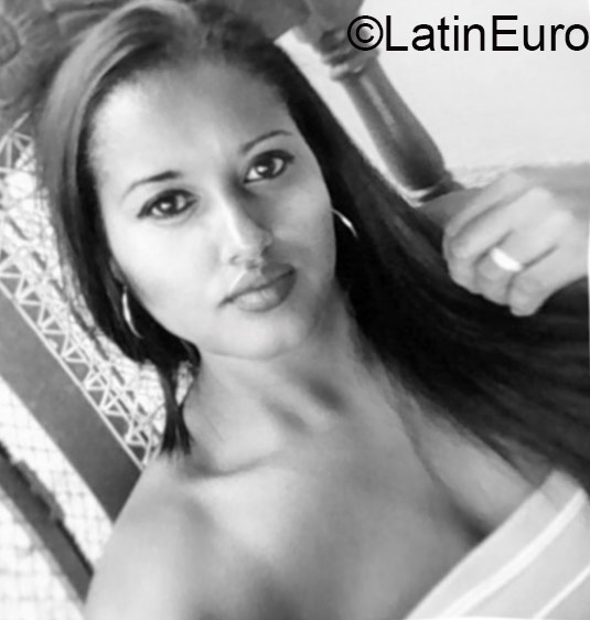 Date this georgeous Honduras girl Liza from Juticalpa HN1921