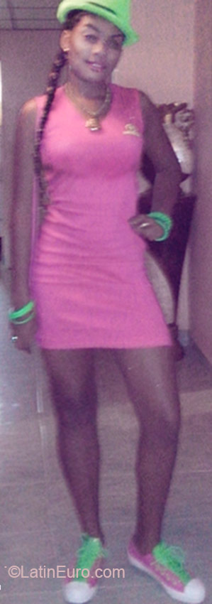 Date this sultry Panama girl Carmen from Panama City PA840