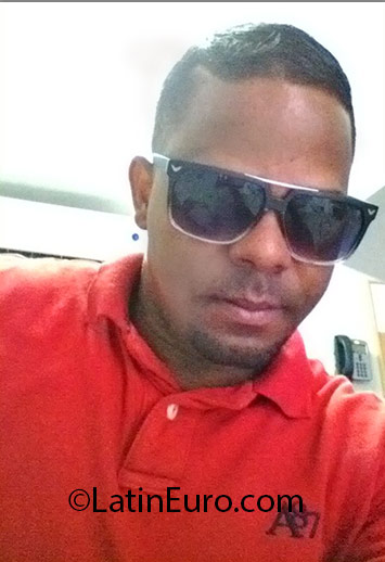 Date this stunning Dominican Republic man Jerson from Santo Domingo DO24540