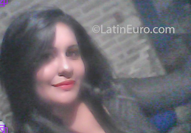 Date this funny Honduras girl Dany from  HN1944