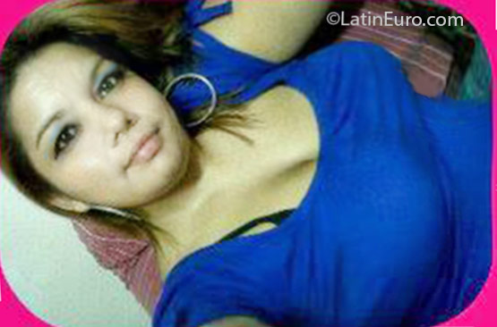 Date this foxy Honduras girl Jency from Tegucigalpa HN1952