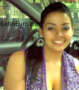 Date this beautiful Panama girl Dana from David PA853