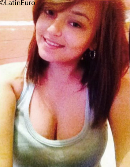Date this foxy Honduras girl Jennifer from San Pedro Sula HN1953