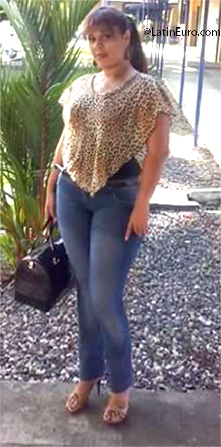 Date this hot Panama girl Merchel from Panama City PA854