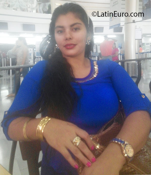 Date this athletic Honduras girl Sobeida from La Ceiba HN1960