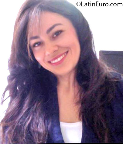 Date this stunning Colombia girl Addy from Bogota CO18580