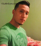 funny United States man Alexander from Riverside US16970