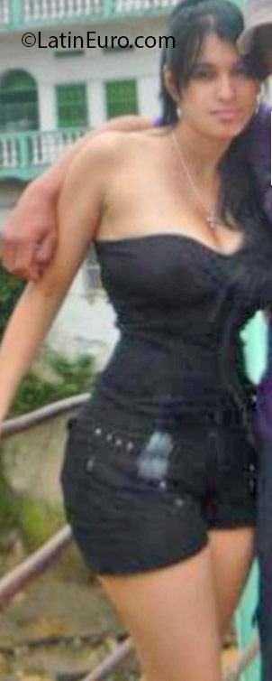 Date this passionate Colombia girl Diana from Manizales CO18645