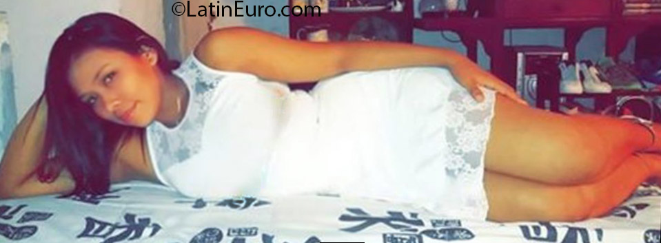 Date this funny Colombia girl Paola from Apartado CO18654