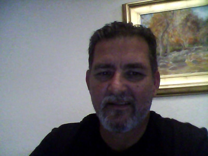 Date this sensual United States man JhugHuggins from Barstow US17083