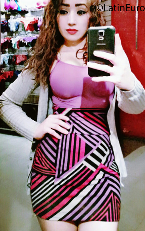 Date this foxy Honduras girl Mary from Tegucigalpa HN2045