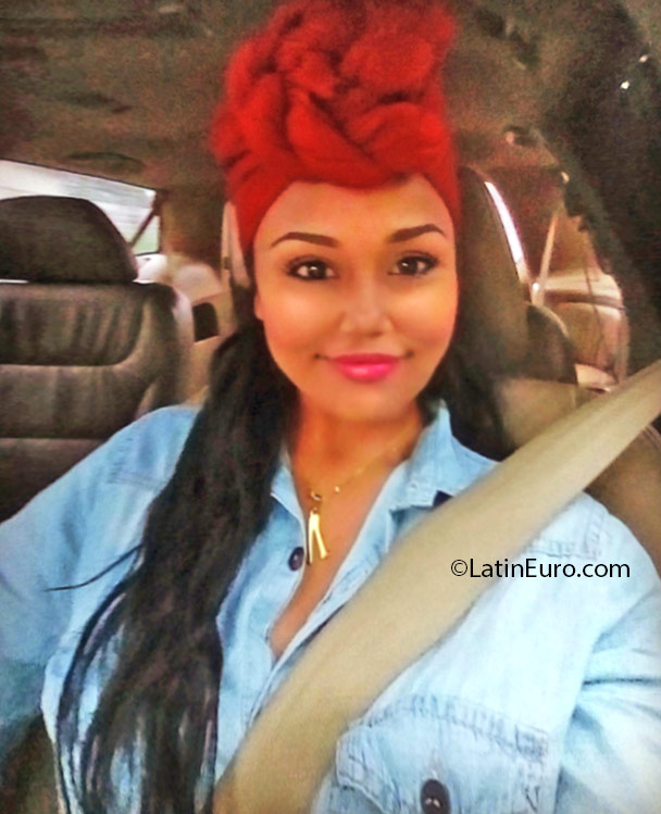 Date this passionate Panama girl Monica from Panama City PA920