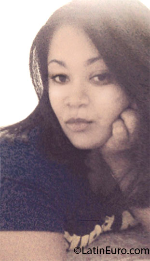 Date this georgeous Brazil girl Cristiane lira from São Bernardo BR9625