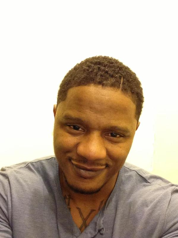 Date this hard body United States man Singlefathersee from Philadelphia US17198