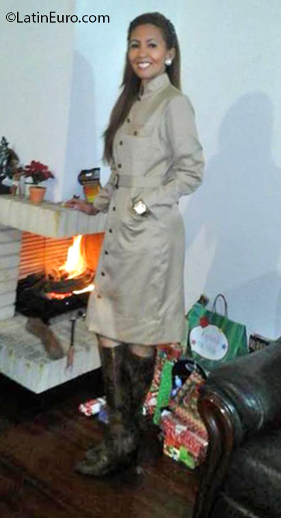 Date this voluptuous Venezuela girl Maria from Caracas VE660