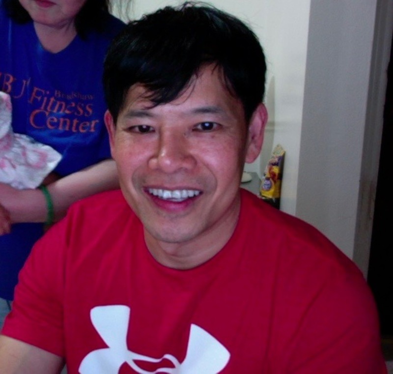 Date this voluptuous United States man Paulie9798 from Houston US17203