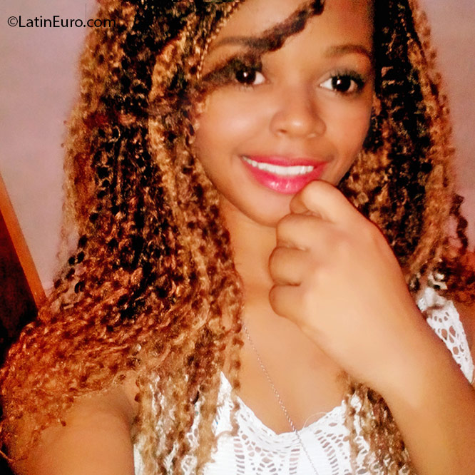 Date this fun Honduras girl Kimberly from El progreso HN2105