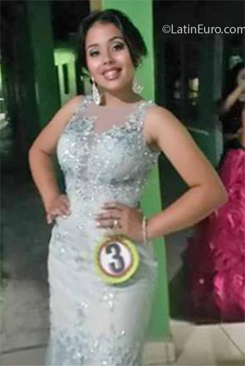 Date this pretty Honduras girl Zieda from El Paraiso HN2130