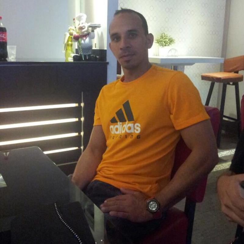 Date this voluptuous Dominican Republic man Domingo from Santiago DO25642