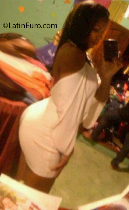 Date this exotic Dominican Republic girl Adilca from Santiago DO25767