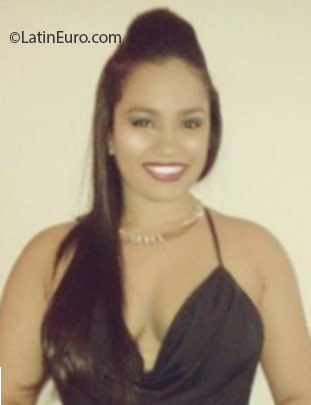 Date this pretty Brazil girl Ana from Santa ines BR11798