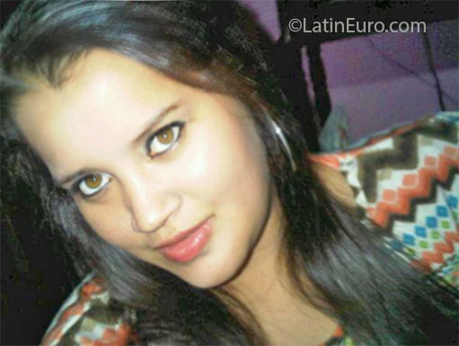 Date this stunning Honduras girl Maylen from San Pedro Sula HN2193