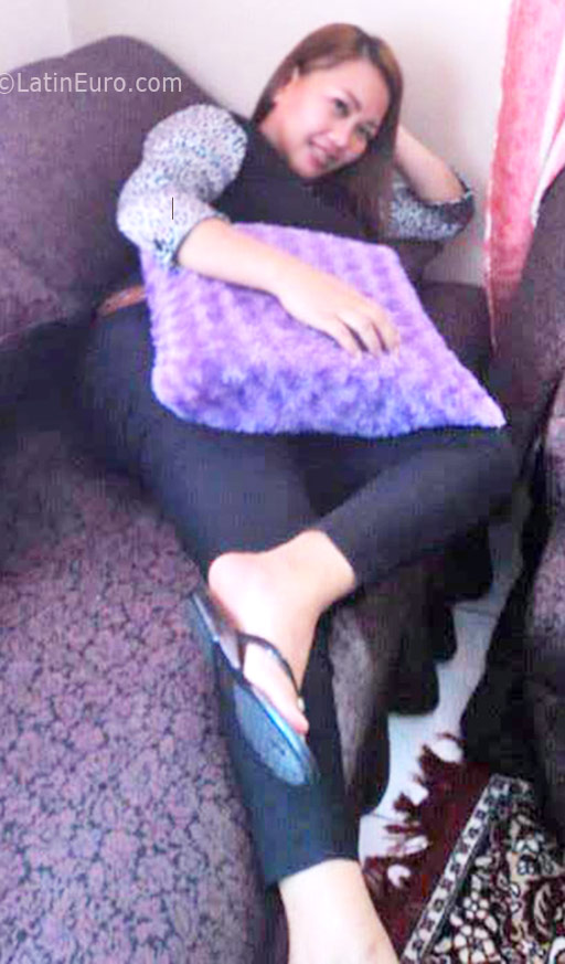 Date this georgeous Philippines girl Rhea from Baguio Benguet PH908